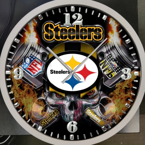 COPY - Pittsburgh Steelers Clock - Picture 5 of 6